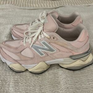 New Balance 9060 Crystal Pink